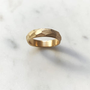 Classic Facet Ring - Solid Gold