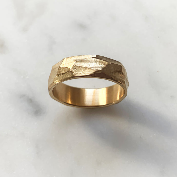 Wide Facet Ring - Solid Gold